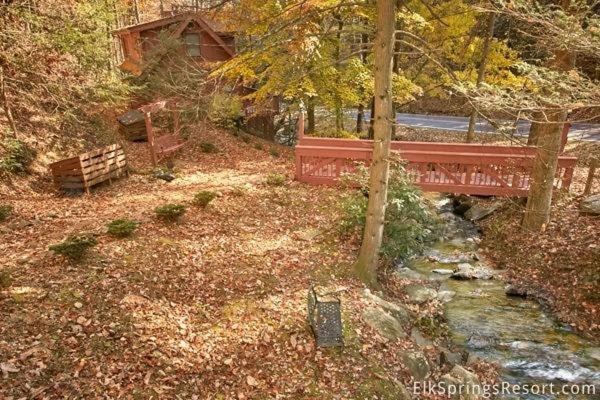 Cozy Creek Holiday home - main image