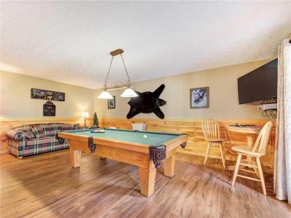 Cub’s Corner 3 Bedrooms Pool Access Hot Tub Pool Table Sleeps 10 - image 7