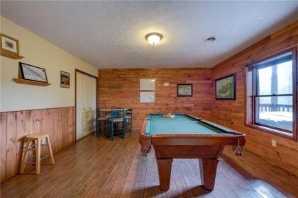 Annie’s Smoky View 2 Bedrooms Hot Tub Pool Table Views Sleeps 6 - image 19