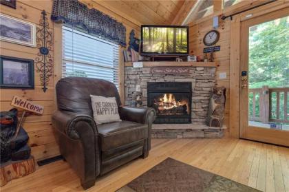 Americana 2 Bedrooms Sleeps 6 View Pool Access Hot Tub Fireplace - image 9