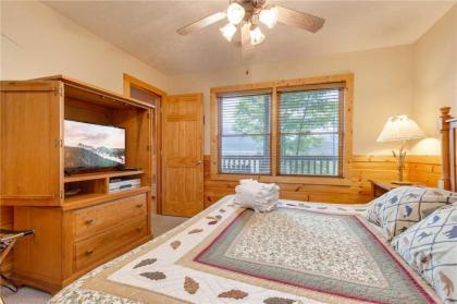 Enchanted View Lodge 3 Bedrooms Sleeps 10 Pool Access Mountain View - image 13