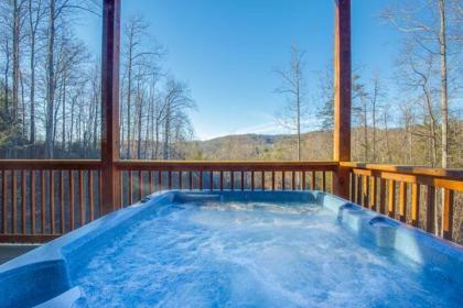 Apple Bear Lodge 4 Bedrooms Sleeps 18 Jacuzzis Pool Table Hot Tub - image 1