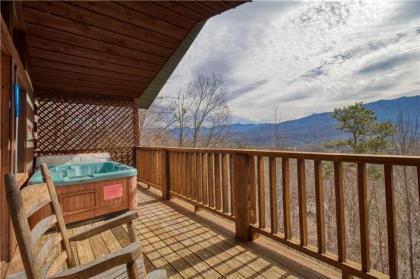 Kear's Mountain Magic 1 Bedroom Hot Tub Grill Jetted Tub Sleeps 2 - image 14