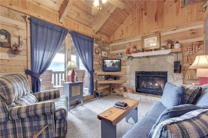 Nestled Inn 1 Bedroom Secluded WiFi Jetted Tub Sleeps 2 - image 10