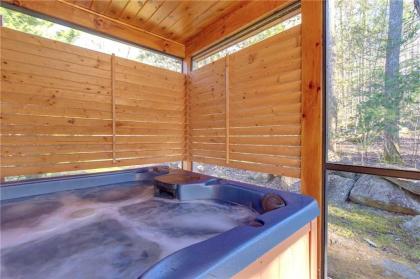 Marlene's Hideaway 3 Bedrooms Pool Hot Tub Fireplace WiFi Sleeps 6 - image 20