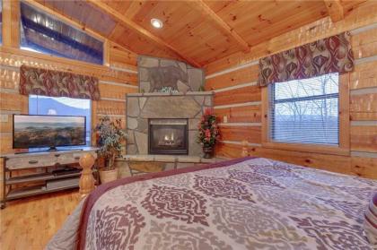 Cuddle Bear 1 Bedroom Hot Tub Grill Jetted Tub Fireplace Sleeps 2 - image 16