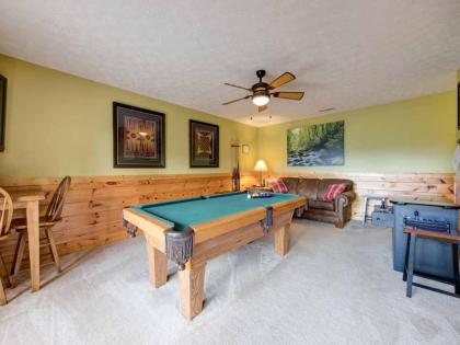 Highpoint Escape 3 Bedrooms Mountain Views Hot Tub WiFi Sleeps 10 - image 18