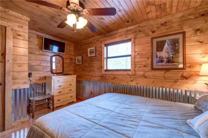 Rocky Top Lodge 6 Bedrooms Pool Access Hot Tub Mountain View Sleeps 14 - image 20