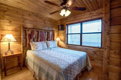 Rocky Top Lodge 6 Bedrooms Pool Access Hot Tub Mountain View Sleeps 14 - image 4