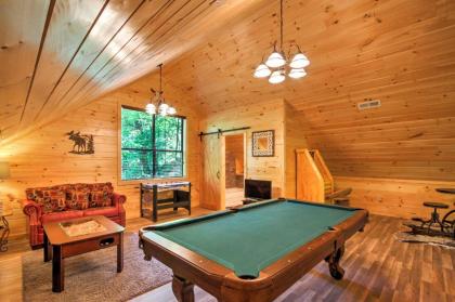 Cabin with Hot Tub and Game Room 5 Mi to Gatlinburg! - image 18