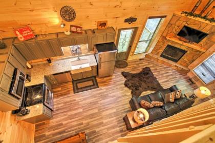 Cabin with Hot Tub and Game Room 5 Mi to Gatlinburg! - image 19