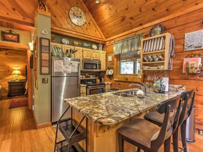 Cozy Nest - Gatlinburg Cabin with Porch and Jacuzzi! - image 19