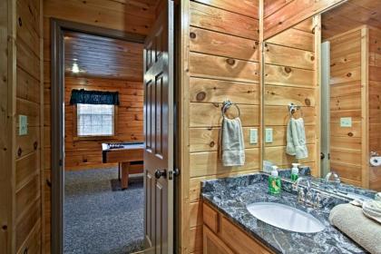 Log Cabin with Pool Table and Hot Tub in Gatlinburg! - image 8