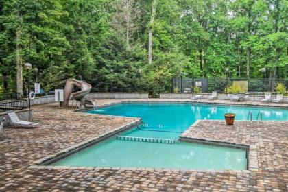 High Alpine Condo with Pool Less Than 1Mi to Ober Gatlinburg - image 18