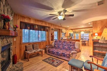 Private Gatlinburg Cabin Pet Friendly with Hot Tub! - image 15