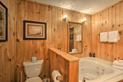 Private Gatlinburg Cabin Pet Friendly with Hot Tub! - image 16