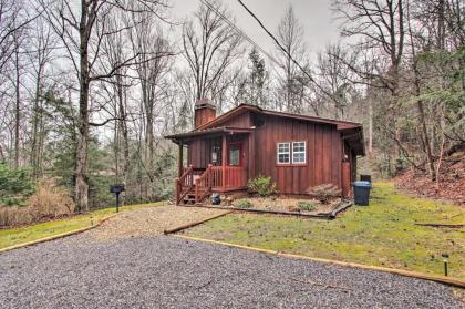 Private Gatlinburg Cabin Pet Friendly with Hot Tub! - image 8