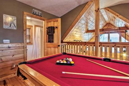 Breathtaking View Cabin with Covered Deck and Hot Tub - image 16