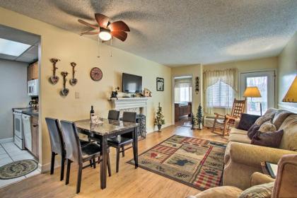 Ideally Located Downtown Gatlinburg Condo with Patio - image 5