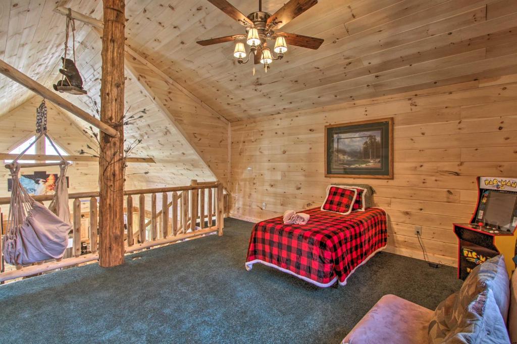 Rustic Gatlinburg Getaway with Hot Tub and Kids Loft! - image 7