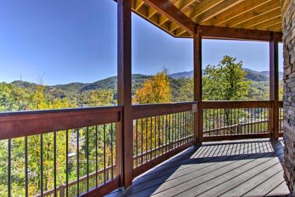 Majestic Mtn Getaway Game Room Decks and Hot Tub! - image 19