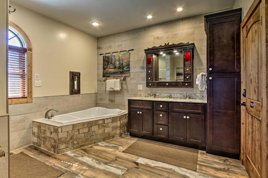 Majestic Mtn Getaway Game Room Decks and Hot Tub! - image 6