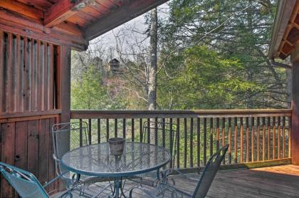 Two Hearts Gatlinburg Cabin with Hot Tub Amenities - image 15