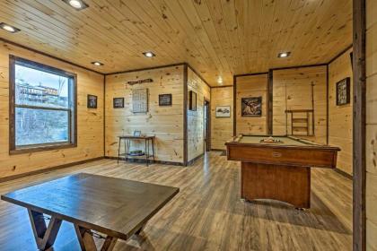 Lightning Bug Lookout Luxury Mountain View Cabin! - image 16