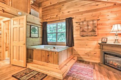 Gatlinburg Cabin in the Woods with Hot Tub Fire Pit - image 20