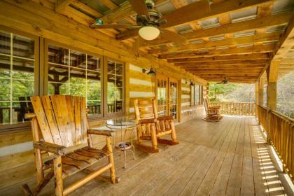 Hand Hewn Hideaway Stunning Gatlinburg Cabin with Hot Tub Table Games and Outdoor Oasis - image 4