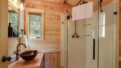 The Hemlock in Treehouse Grove at Norton Creek - image 16