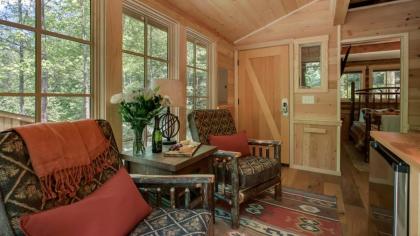 The Hemlock in Treehouse Grove at Norton Creek - image 9