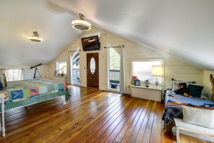 Pet-Friendly Gatlinburg Cabin with Game Room! - image 13