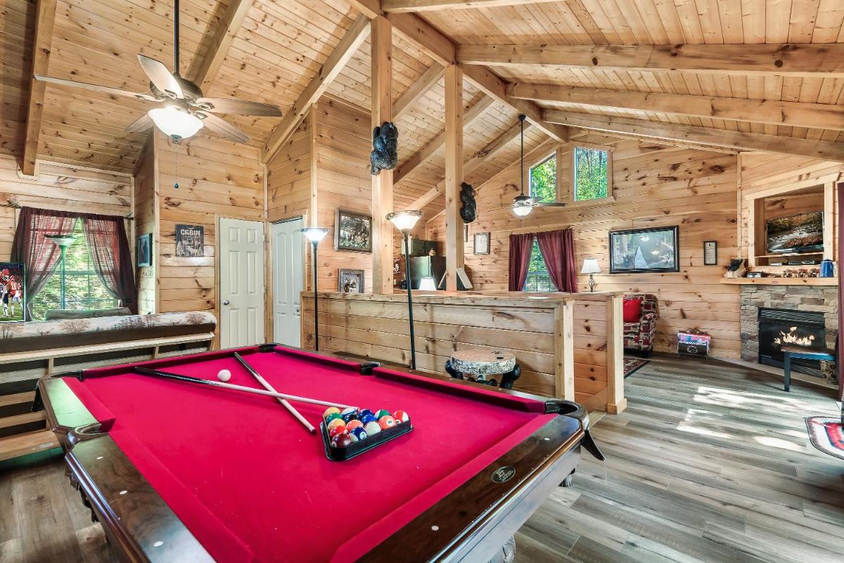 A Top Notch Lodge~Gatlinburg - image 5