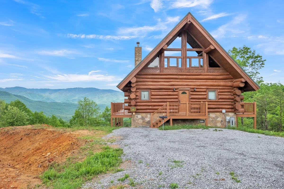 Sky Views - Panoramic Views cabin - main image