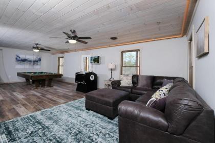 Rocky Top Lodge - image 18