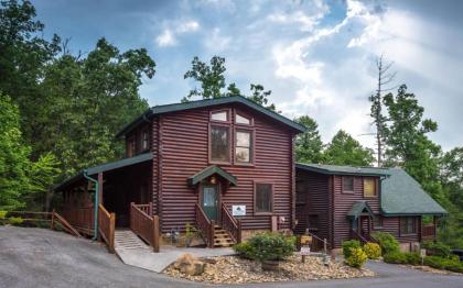 Queens Log Cabin - image 5