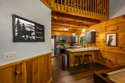 Bear Bottom Cabin - image 5