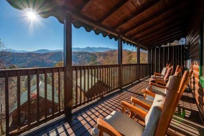 Spacious Smokies Cabin - Hot Tub with Mountain Views - image 15